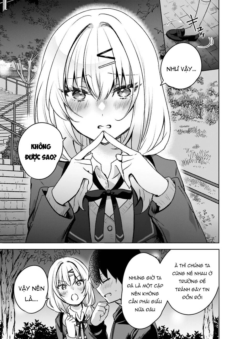 Ushiro No Seki No Gyaru Ni Sukarete Shimatta Chapter 7 - Trang 2