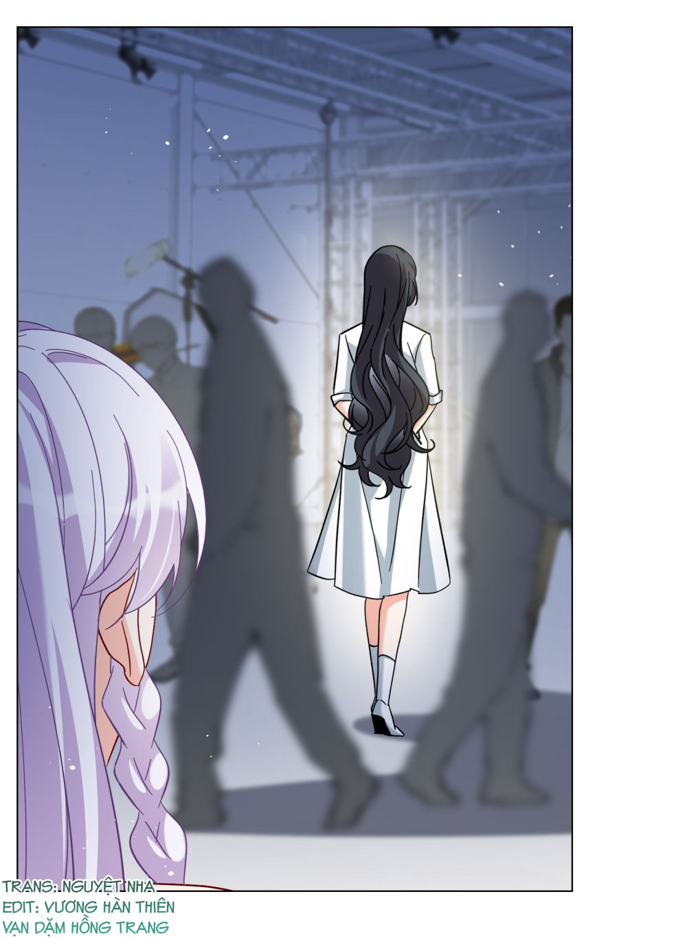 Cô Ấy Đến Rồi, Xin Hãy Nằm Xuống! Chapter 302 - Trang 2