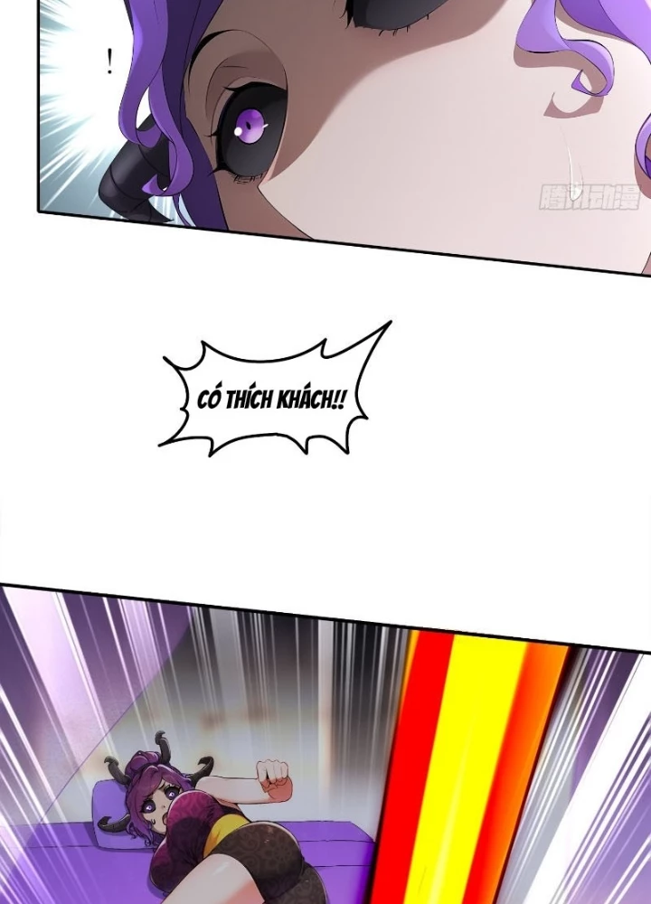 Tuyệt Sắc Đạo Lữ Đều Nói Ngô Hoàng Thể Chất Vô Địch Chapter 385 - Trang 2