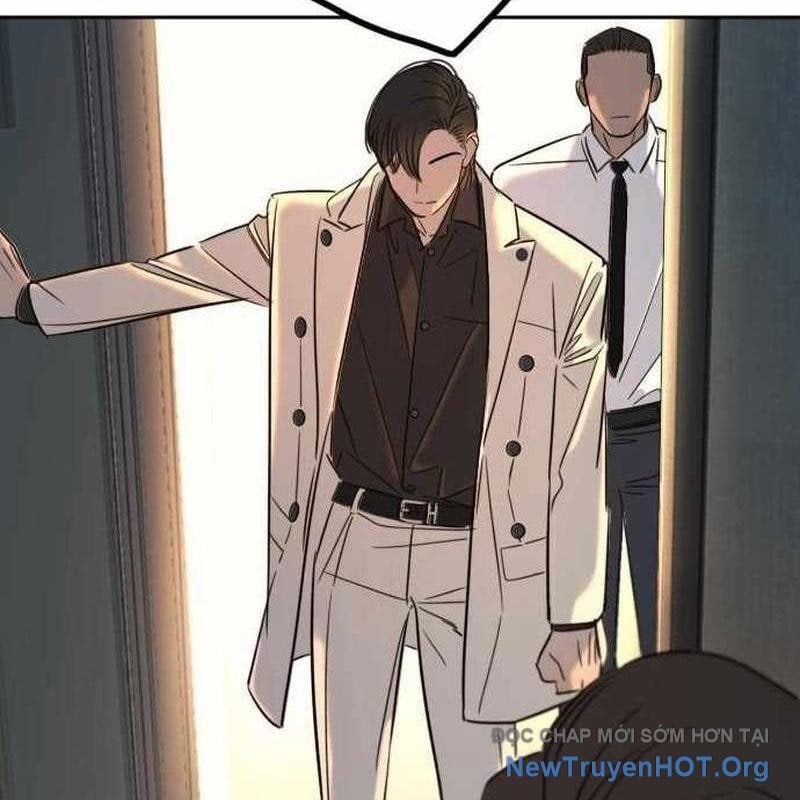 Mọi Người Đều Yêu Cô Ấy Chapter 30 - Trang 2