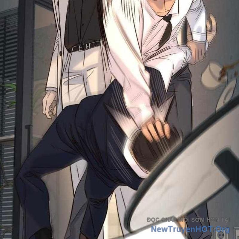 Mọi Người Đều Yêu Cô Ấy Chapter 30 - Trang 2