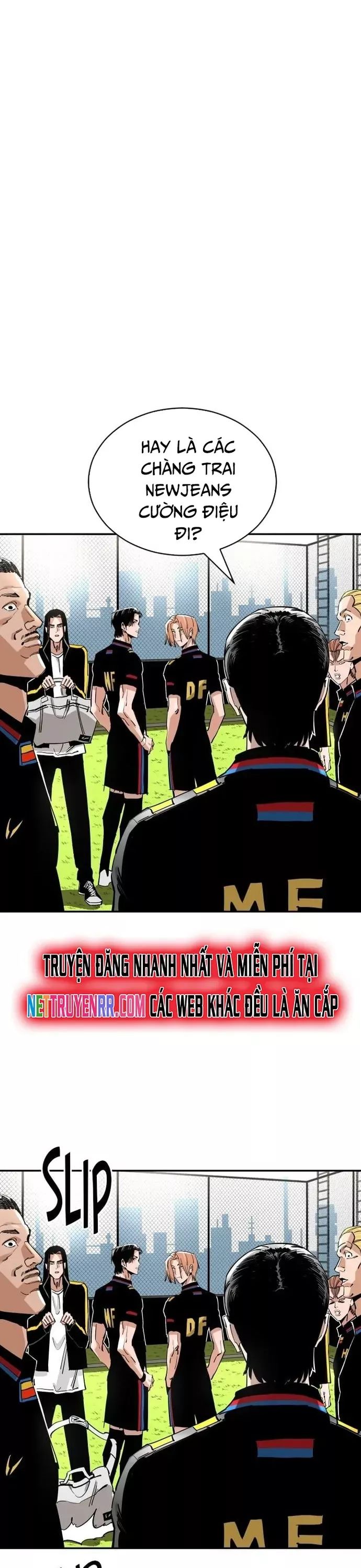 Sân Cỏ Chiến Kí Chapter 128 - Trang 2