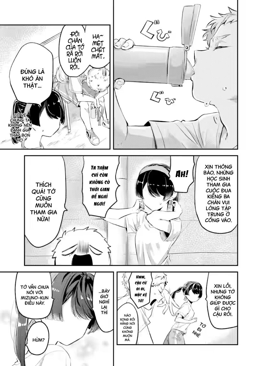 Cô Bạn Wakao-San Bàn Bên Có Vẻ Nhìn Thấy Gương Mặt Của Tôi Nhưng Tôi Thì Không Chapter 14 - Trang 2