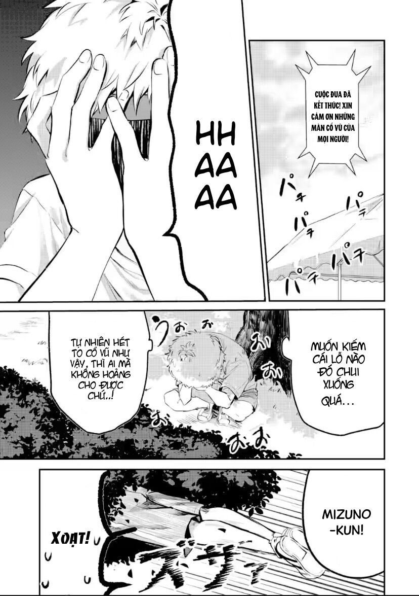 Cô Bạn Wakao-San Bàn Bên Có Vẻ Nhìn Thấy Gương Mặt Của Tôi Nhưng Tôi Thì Không Chapter 15 - Trang 2